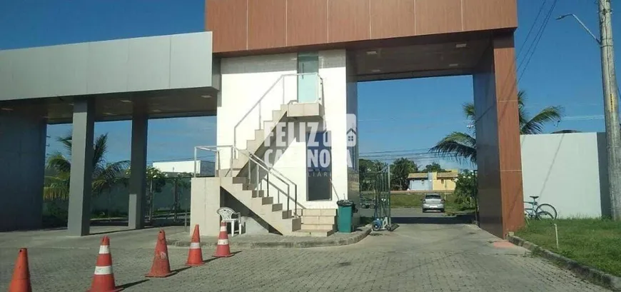 Foto 1 de Lote/Terreno à venda, 300m² em Arembepe, Camaçari