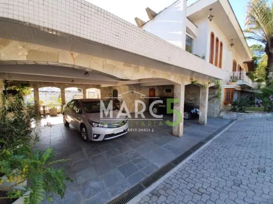 Foto 1 de Casa de Condomínio com 4 Quartos à venda, 620m² em Arujazinho IV, Arujá