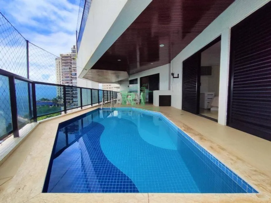 Foto 1 de Apartamento com 5 Quartos à venda, 260m² em Jardim Astúrias, Guarujá