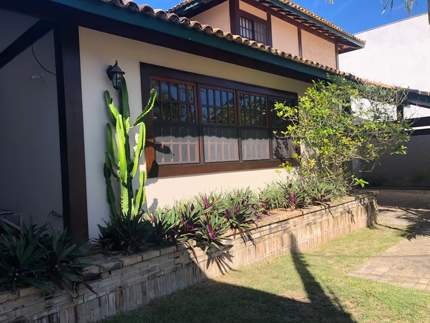 Foto 1 de Casa de Condomínio com 4 Quartos à venda, 460m² em Praia do Pecado, Macaé