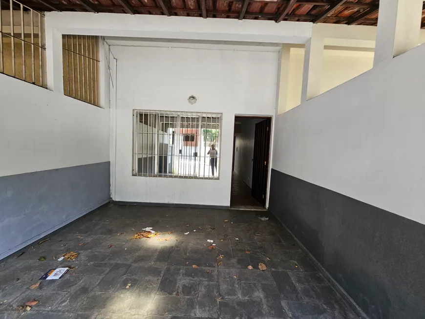 Foto 1 de Casa com 2 Quartos para alugar, 60m² em Vila Morse, São Paulo