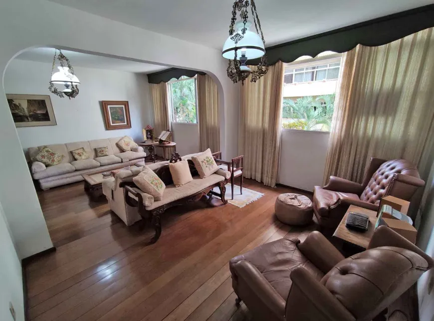 Foto 1 de Apartamento com 4 Quartos à venda, 151m² em Lourdes, Belo Horizonte
