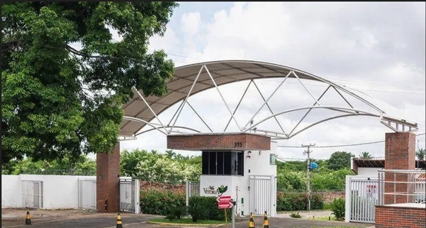 Foto 1 de Casa de Condomínio com 3 Quartos para alugar, 105m² em Saci, Teresina