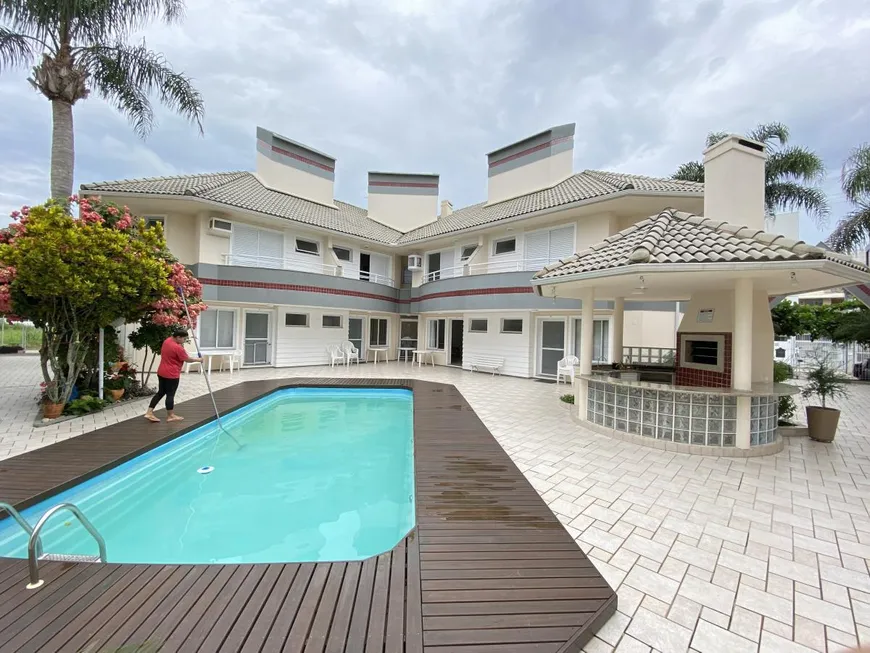 Foto 1 de Apartamento com 3 Quartos à venda, 112m² em Ingleses do Rio Vermelho, Florianópolis