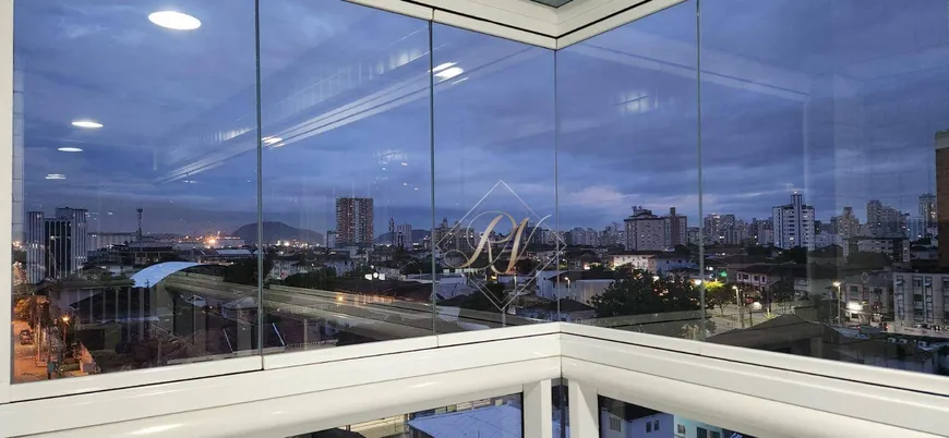 Foto 1 de Apartamento com 1 Quarto à venda, 55m² em Boqueirão, Santos