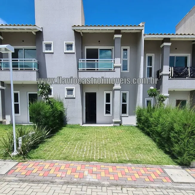 Foto 1 de Casa de Condomínio com 3 Quartos à venda, 84m² em Lagoa Redonda, Fortaleza