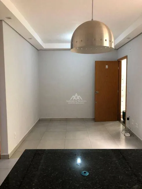 Foto 1 de Apartamento com 2 Quartos à venda, 42m² em Ipiranga, Ribeirão Preto