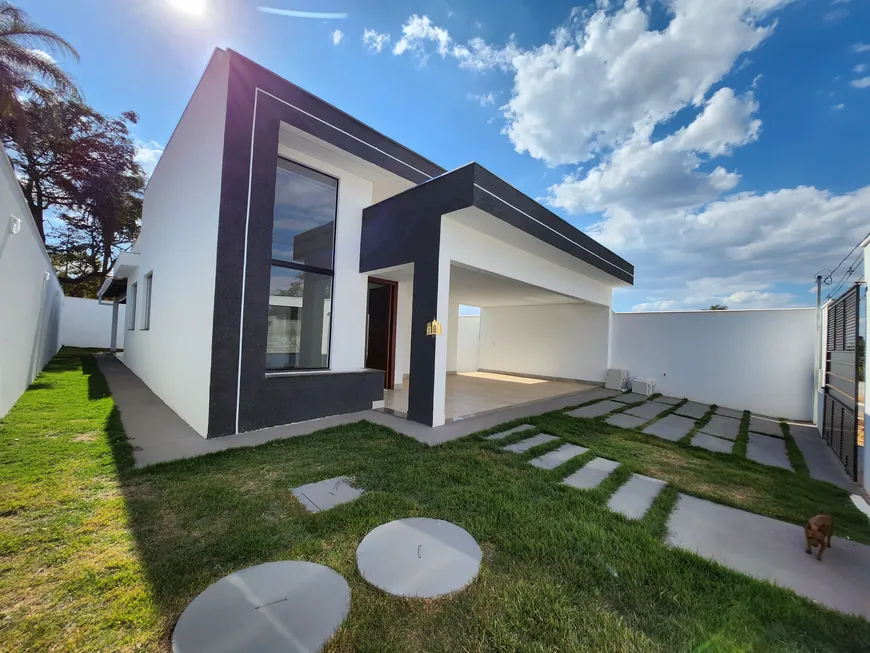 Foto 1 de Casa de Condomínio com 3 Quartos à venda, 360m² em , Igarapé