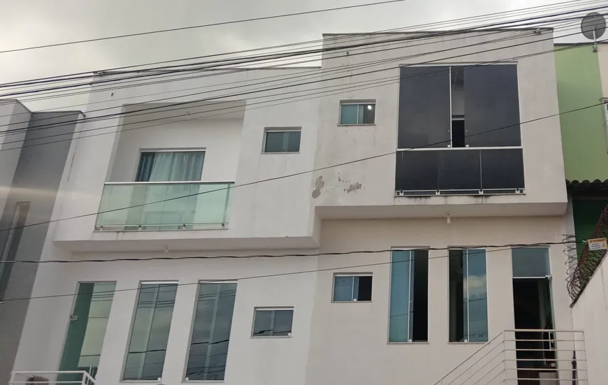 Foto 1 de Casa com 3 Quartos à venda, 100m² em Sapucaia II, Contagem