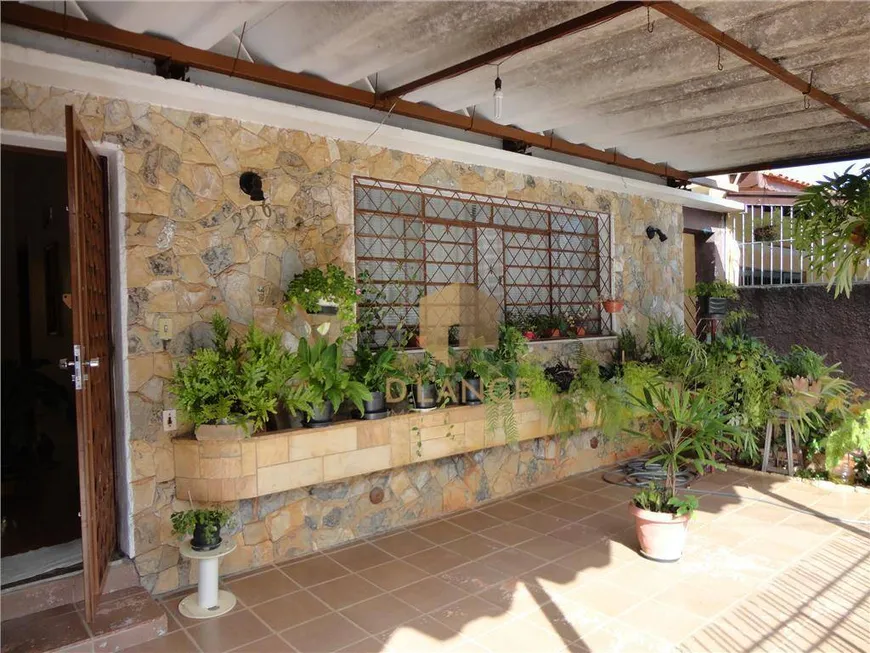 Foto 1 de Casa com 3 Quartos à venda, 250m² em Jardim Bela Vista, Campinas