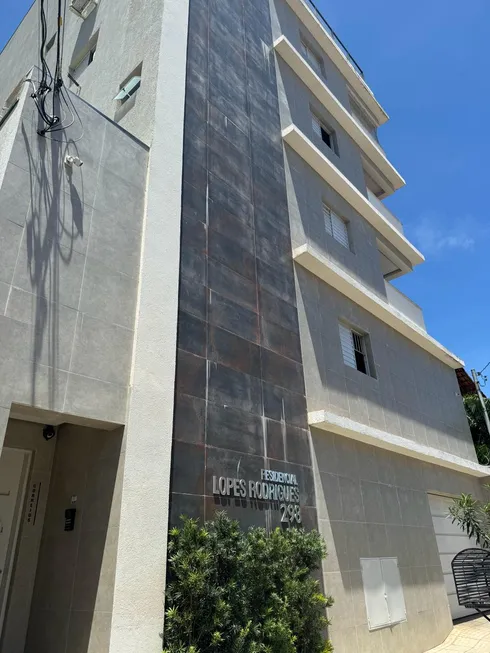 Foto 1 de Apartamento com 3 Quartos à venda, 102m² em São José, Montes Claros