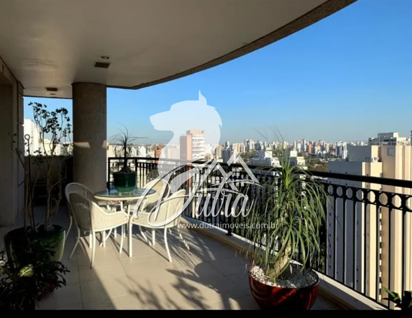 Foto 1 de Apartamento com 4 Quartos à venda, 282m² em Indianópolis, São Paulo