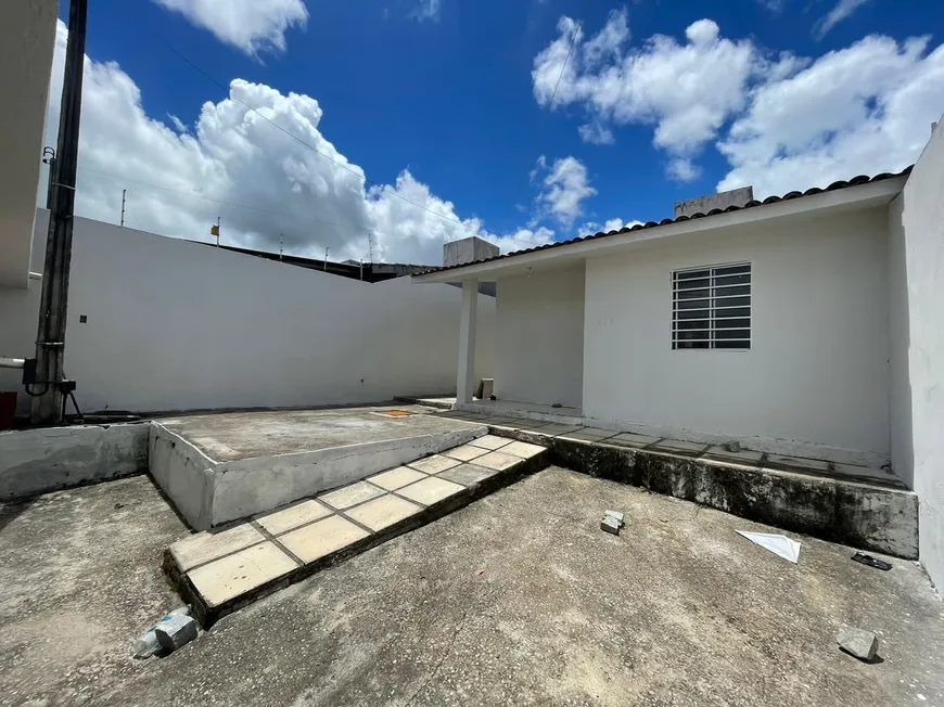 Foto 1 de Casa com 3 Quartos à venda, 60m² em Boa Vista, Caruaru