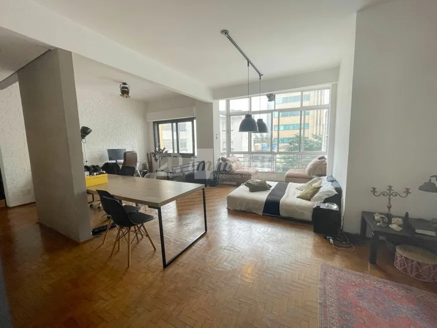 Foto 1 de Apartamento com 3 Quartos à venda, 100m² em Higienópolis, São Paulo