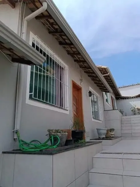 Foto 1 de Casa de Condomínio com 2 Quartos à venda, 64m² em Jaqueline, Belo Horizonte
