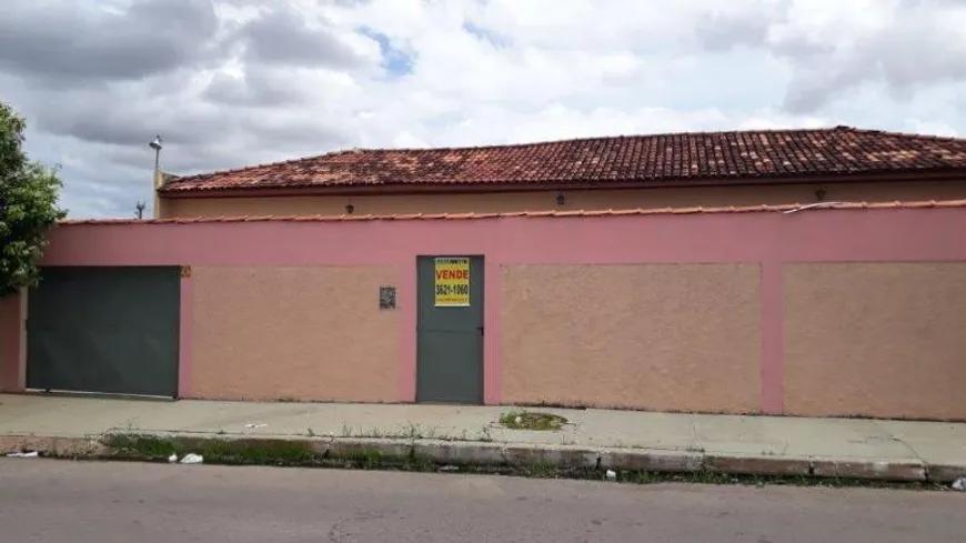 Foto 1 de Casa com 3 Quartos à venda, 285m² em Nossa Senhora Aparecida, Cuiabá