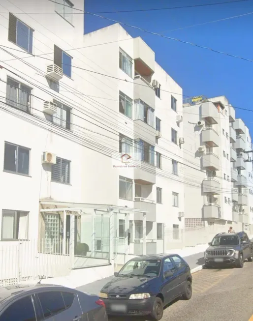 Foto 1 de Apartamento com 2 Quartos à venda, 69m² em Capoeiras, Florianópolis