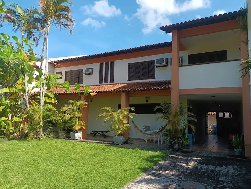 Foto 1 de Casa de Condomínio com 6 Quartos à venda, 370m² em Recreio Dos Bandeirantes, Rio de Janeiro