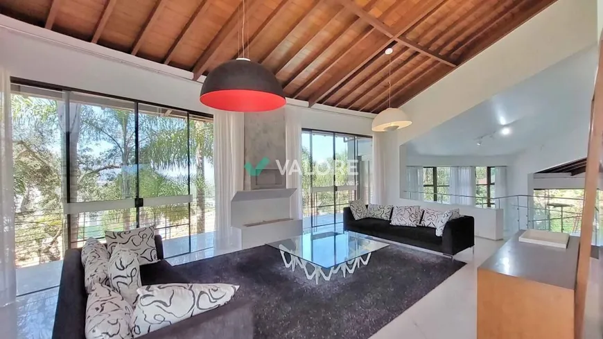 Foto 1 de Casa com 5 Quartos à venda, 890m² em Vila Castela , Nova Lima