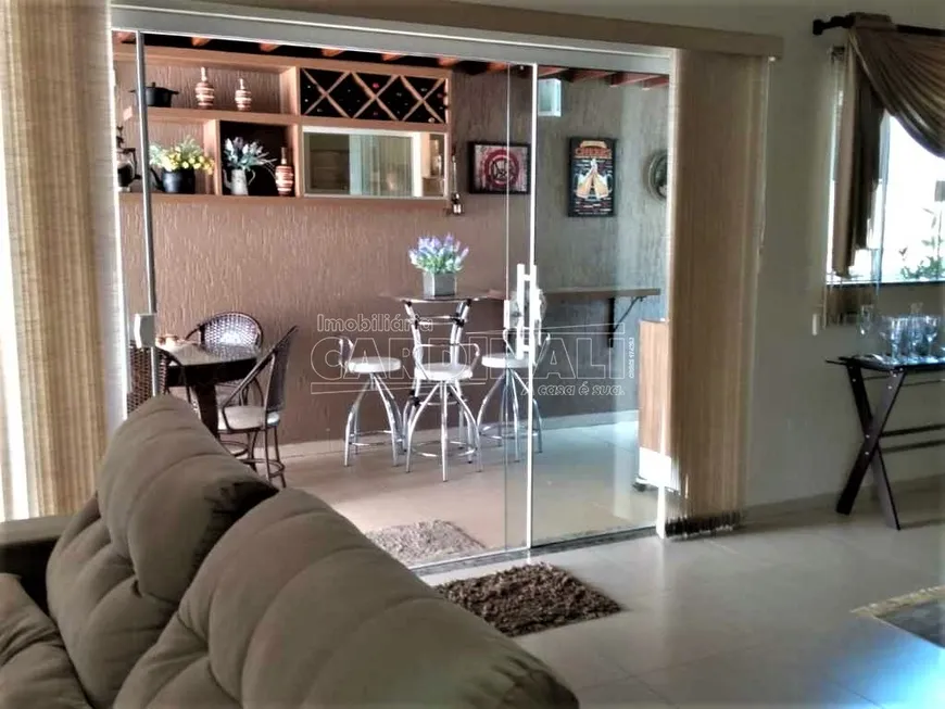 Foto 1 de Casa de Condomínio com 3 Quartos à venda, 170m² em Village Damha II, São Carlos