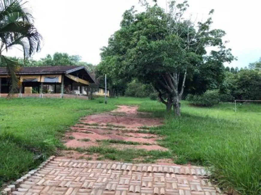 Foto 1 de Fazenda/Sítio com 3 Quartos à venda, 5000m² em Zona Rural, Bauru