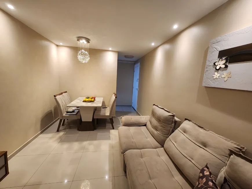 Foto 1 de Apartamento com 3 Quartos à venda, 55m² em Prata, Nova Iguaçu