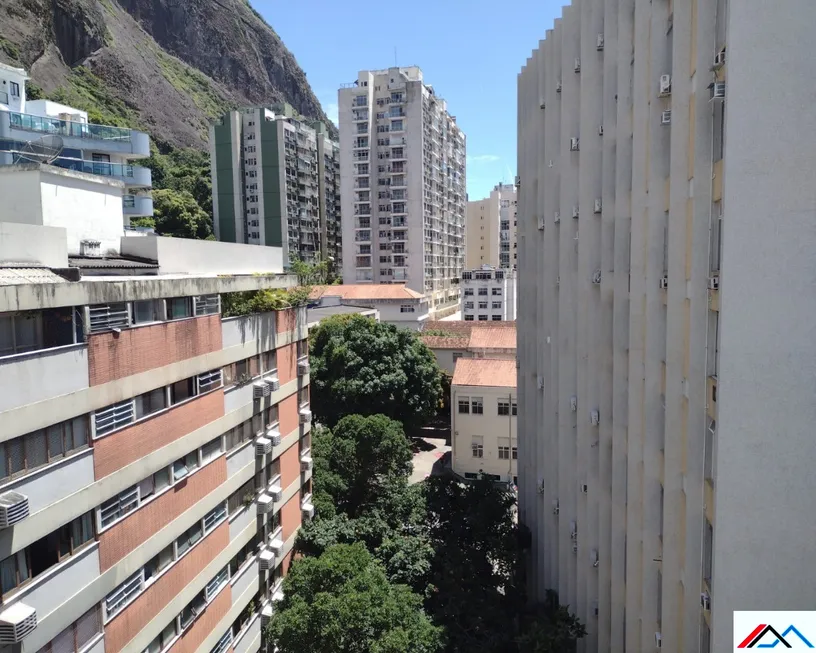 Foto 1 de Apartamento com 3 Quartos à venda, 90m² em Copacabana, Rio de Janeiro