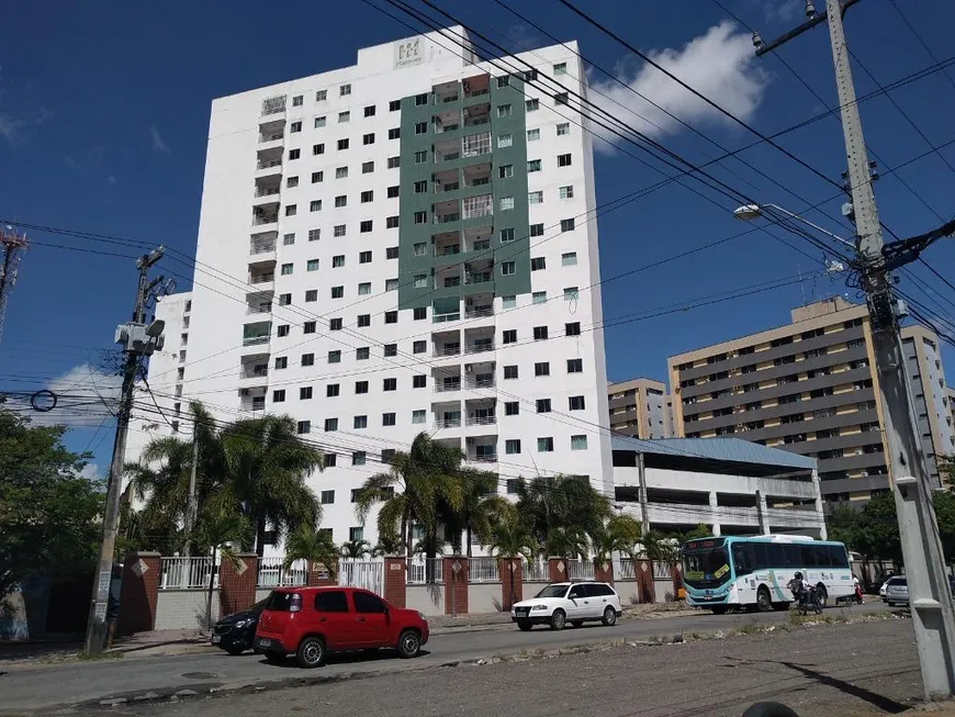 Foto 1 de Apartamento com 3 Quartos para alugar, 65m² em Monte Castelo, Fortaleza