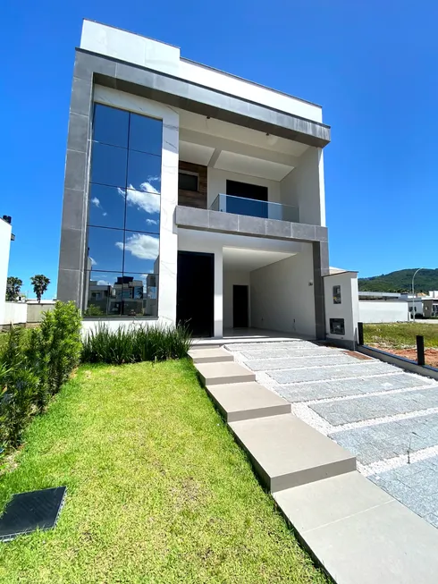 Foto 1 de Casa de Condomínio com 3 Quartos à venda, 150m² em Deltaville, Biguaçu