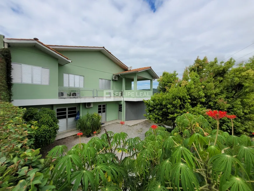 Foto 1 de Casa com 8 Quartos à venda, 396m² em Fazenda Santo Antonio, São José