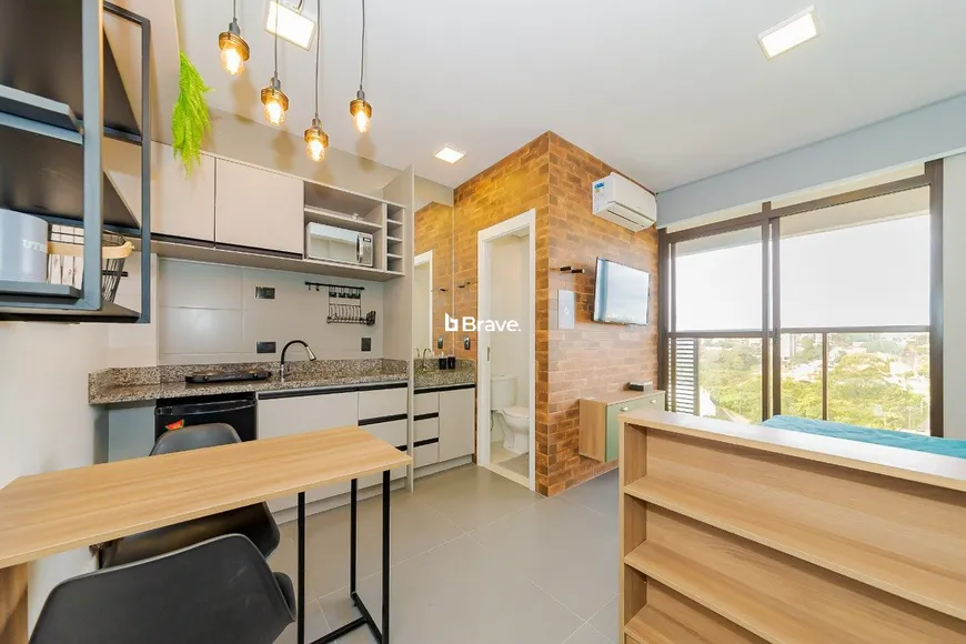 Foto 1 de Apartamento com 1 Quarto para alugar, 21m² em Mossunguê, Curitiba