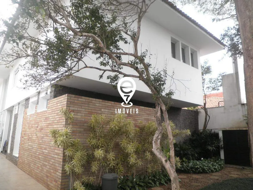Foto 1 de Casa com 3 Quartos para alugar, 1200m² em Indianópolis, São Paulo