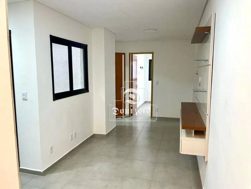 Foto 1 de Apartamento com 2 Quartos para venda ou aluguel, 44m² em Vila Pires, Santo André