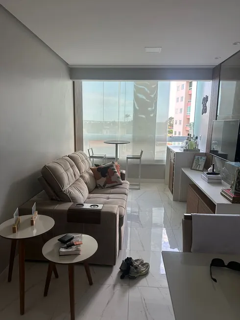 Foto 1 de Apartamento com 2 Quartos à venda, 56m² em Itapuã, Salvador