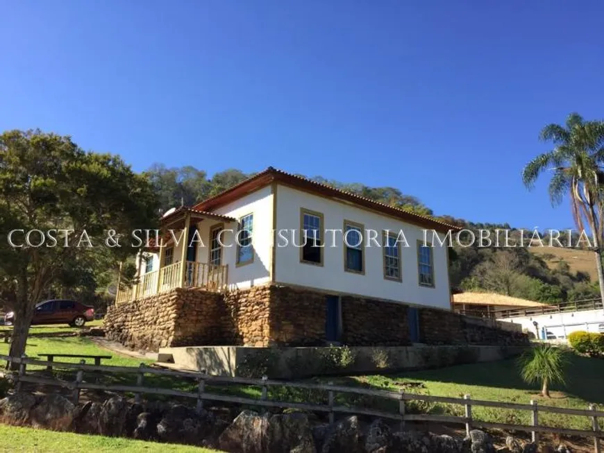 Foto 1 de Fazenda/Sítio com 5 Quartos à venda, 134000m² em Zona Rural, Virgínia