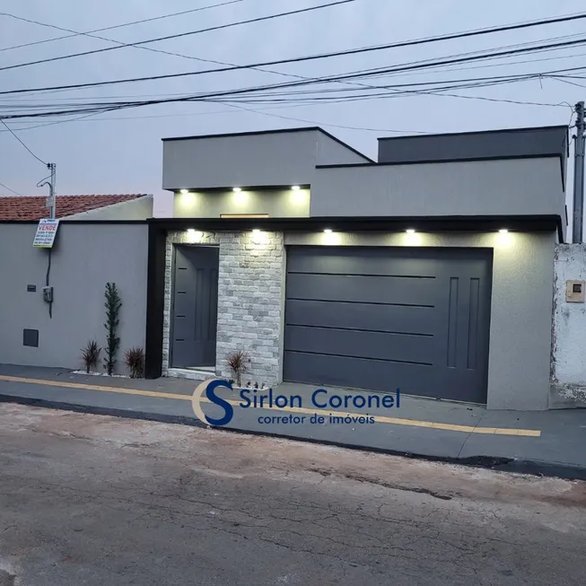 Foto 1 de Casa com 3 Quartos à venda, 148m² em Setor Novo Horizonte, Goiânia