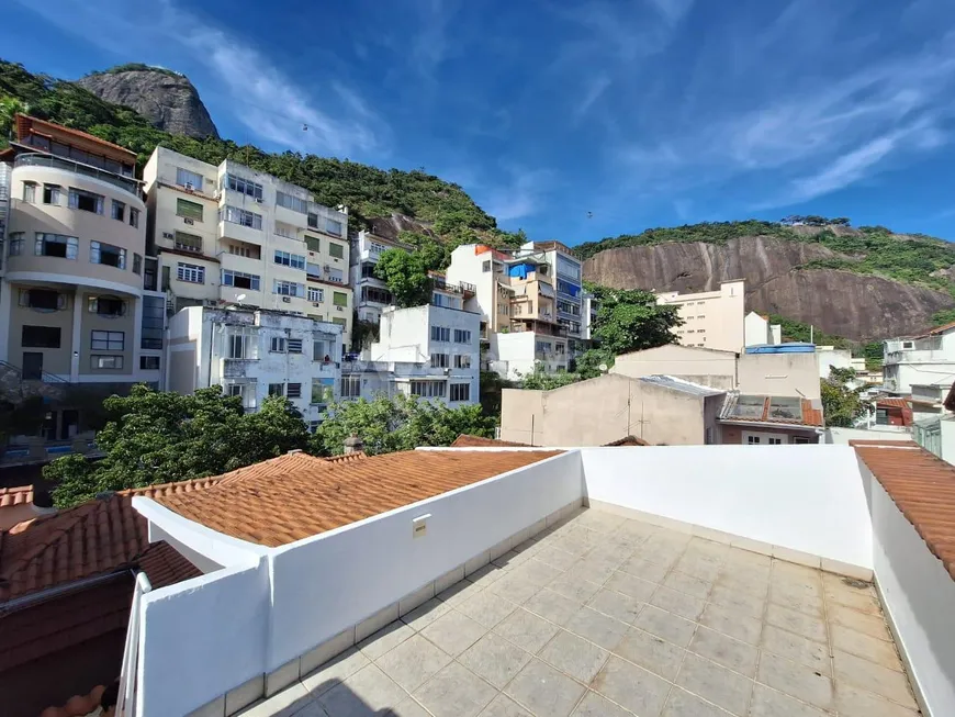 Foto 1 de Casa com 4 Quartos à venda, 250m² em Urca, Rio de Janeiro