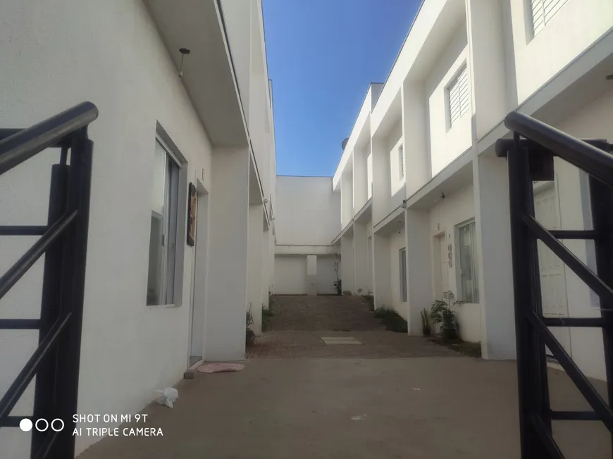 Foto 1 de Casa de Condomínio com 2 Quartos à venda, 60m² em Vila Barao, Sorocaba