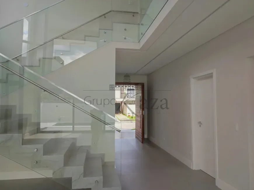 Foto 1 de Casa de Condomínio com 4 Quartos à venda, 405m² em Urbanova, São José dos Campos