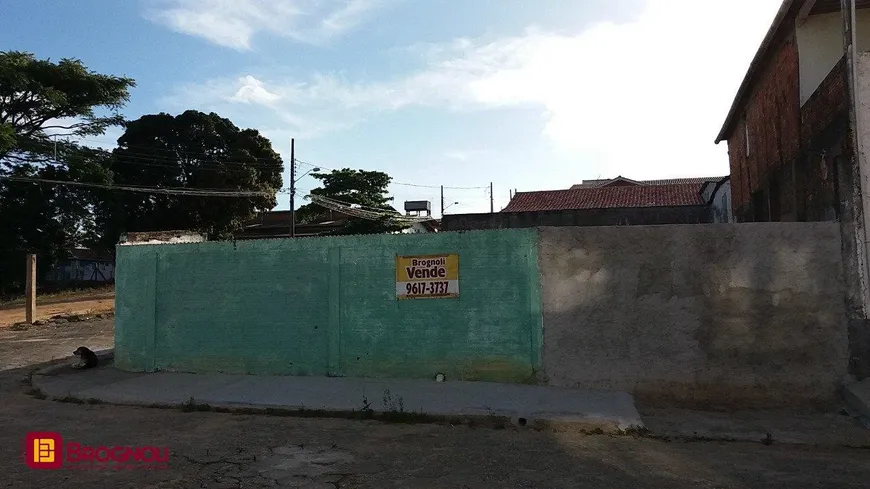 Foto 1 de Lote/Terreno à venda, 301m² em Serraria, São José