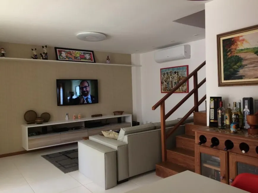 Foto 1 de Apartamento com 3 Quartos à venda, 130m² em Itacimirim, Camaçari