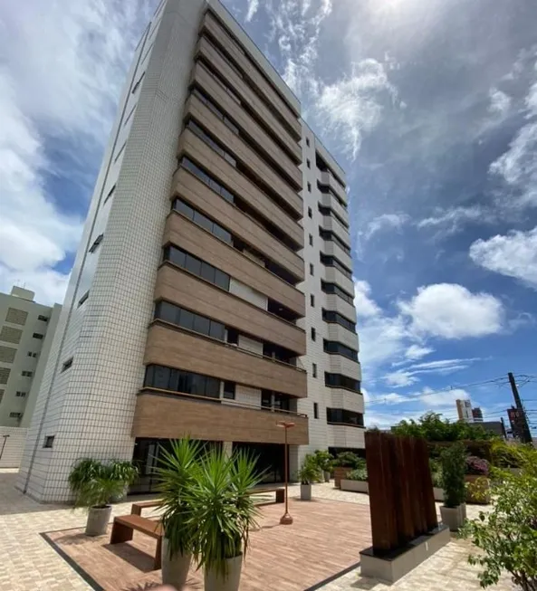 Foto 1 de Apartamento com 3 Quartos à venda, 300m² em Lagoa Nova, Natal