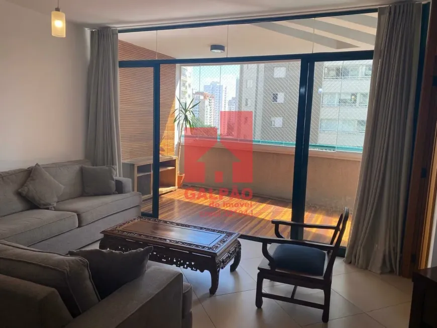 Foto 1 de Apartamento com 4 Quartos para alugar, 123m² em Moema, São Paulo