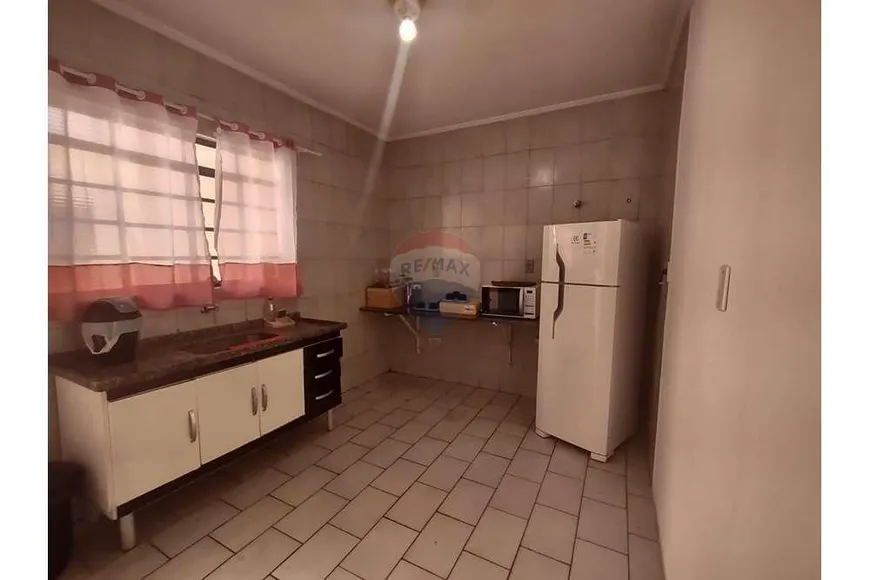 Foto 1 de Apartamento com 4 Quartos para alugar, 100m² em Centro, Botucatu