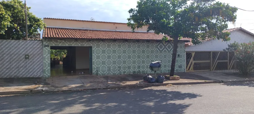 Foto 1 de Casa com 2 Quartos à venda, 170m² em Setor Rio Formoso, Goiânia