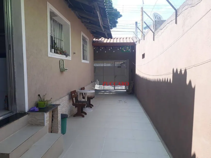 Foto 1 de Casa com 2 Quartos à venda, 95m² em Vila Camargos, Guarulhos