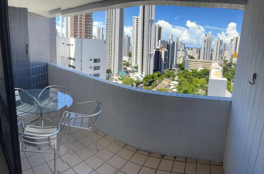 Foto 1 de Apartamento com 3 Quartos para alugar, 138m² em Boa Viagem, Recife