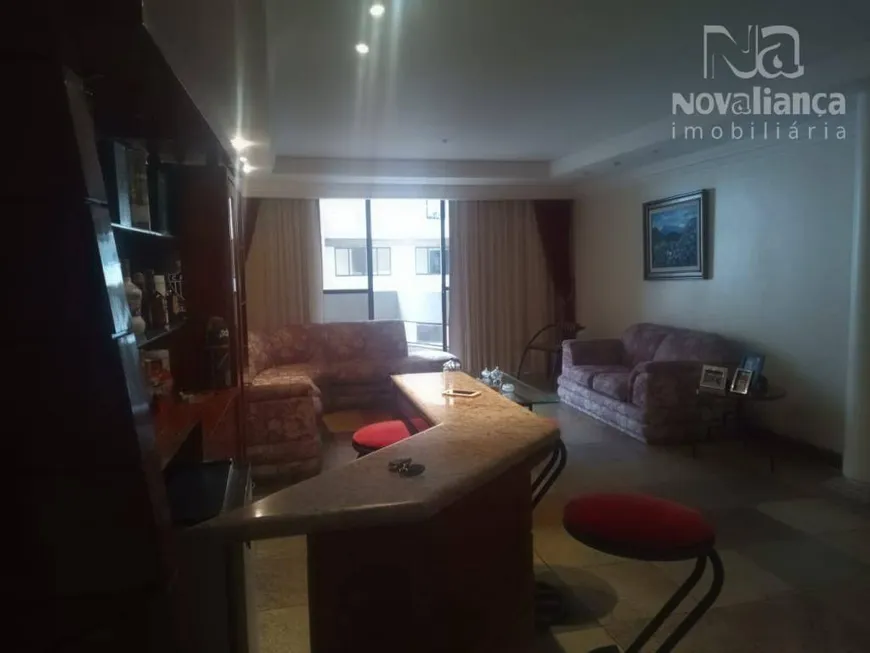 Foto 1 de Apartamento com 4 Quartos à venda, 320m² em Itapuã, Vila Velha