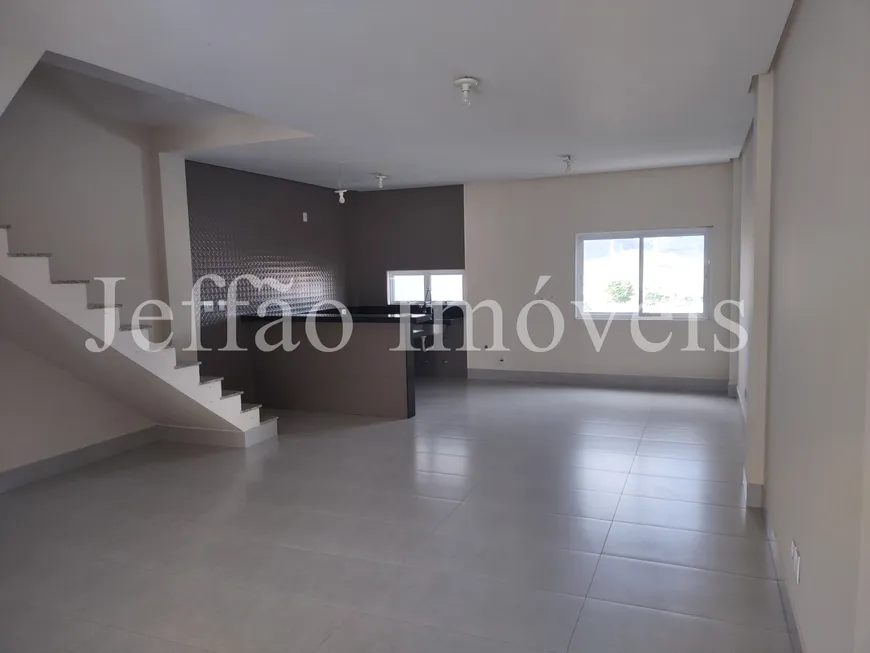 Foto 1 de Casa com 3 Quartos à venda, 180m² em Jardim Belvedere, Volta Redonda