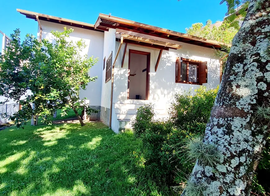 Foto 1 de Casa com 3 Quartos para alugar, 134m² em Lagoa da Conceição, Florianópolis